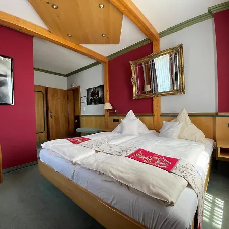 בית הארחה Bebra's Hessischer Hof 3*