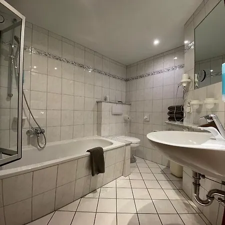 Maison d'hôtes Bebra's Hessischer Hof 3*