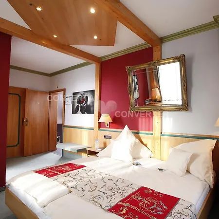 בית הארחה Bebra's Hessischer Hof בברה